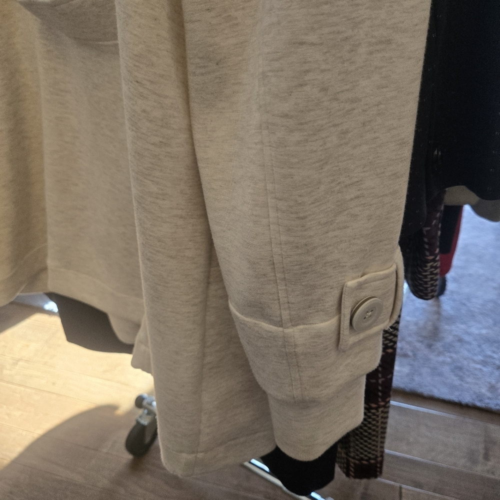 CAbi Headline Topper - Picture 6 of 8